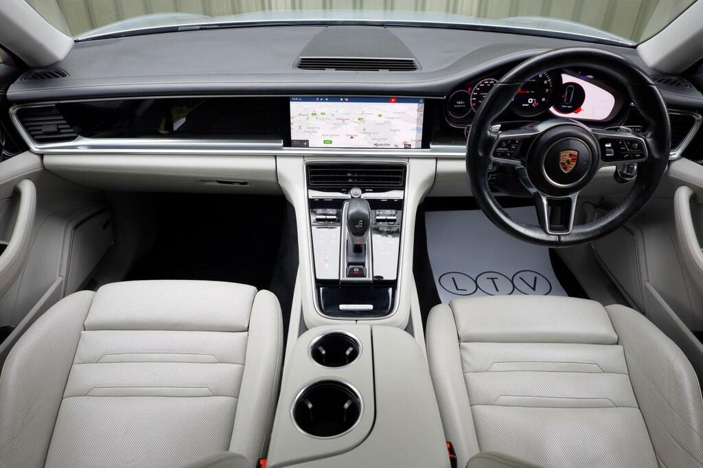 Porsche Panamera 4.0 V8 Turbo Pdk White #15