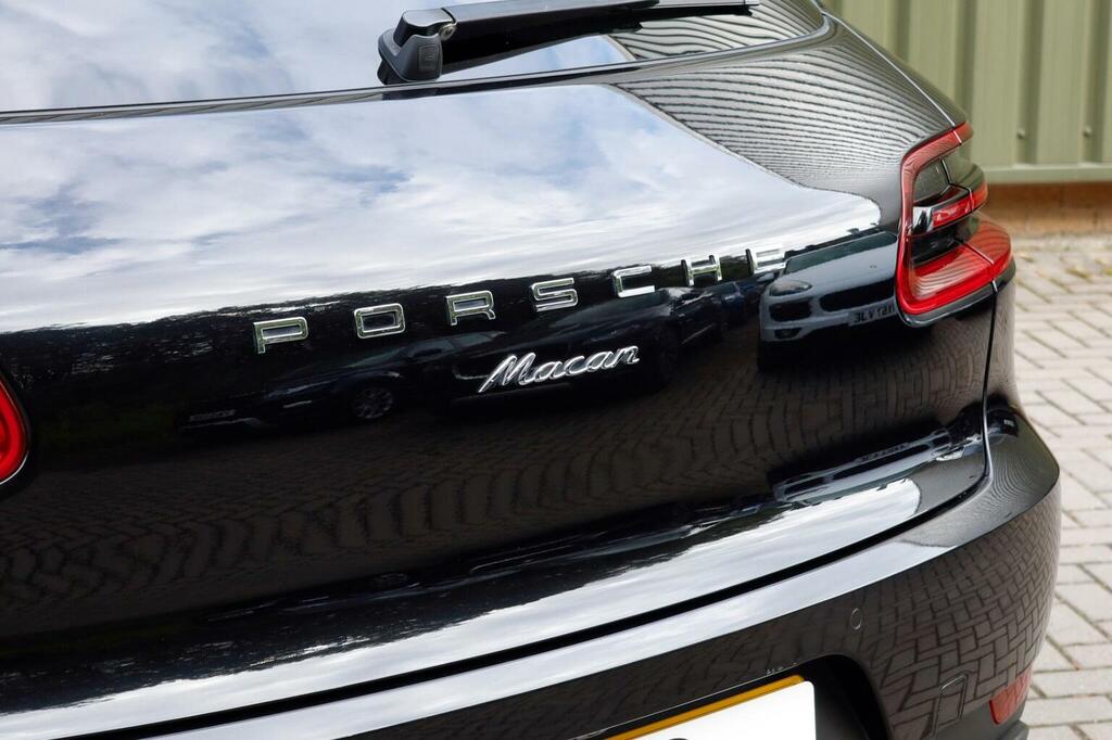 Porsche Macan 2.0T Pdk 4Wd Euro 6 5-Door  #69