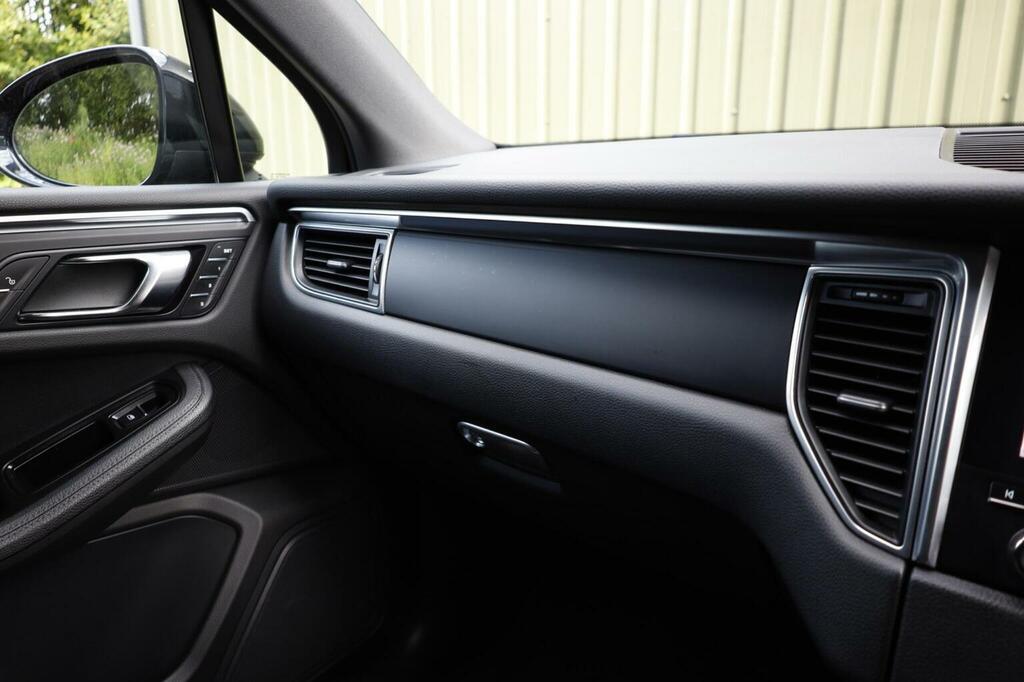Porsche Macan 2.0T Pdk 4Wd Euro 6 5-Door  #50