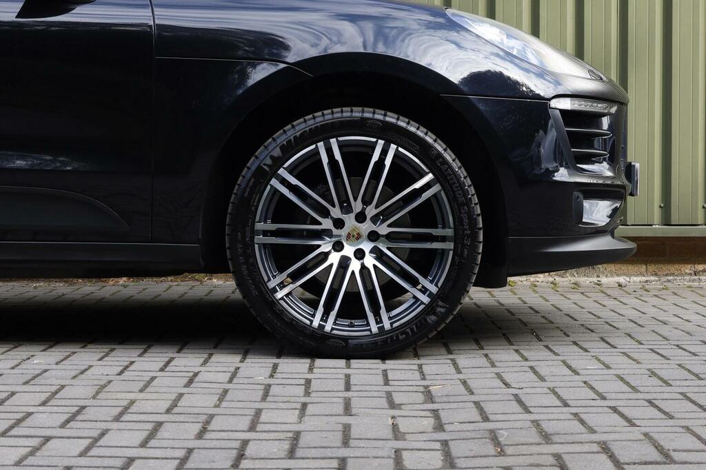 Porsche Macan 2.0T Pdk 4Wd Euro 6 5-Door  #9