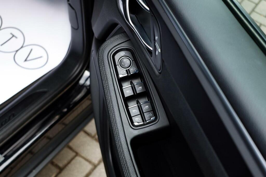 Porsche Macan 2.0T Pdk 4Wd Euro 6 5-Door  #55