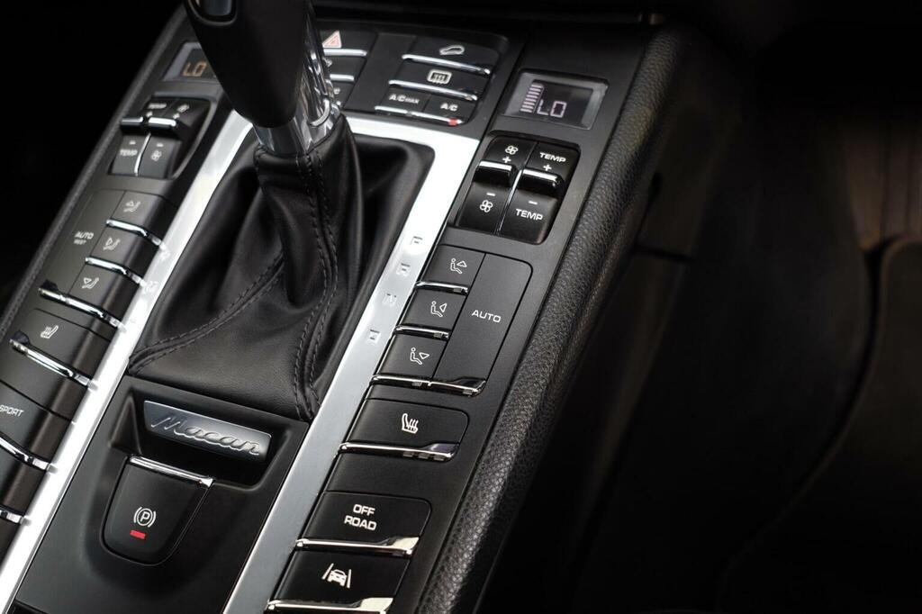 Porsche Macan 2.0T Pdk 4Wd Euro 6 5-Door  #28