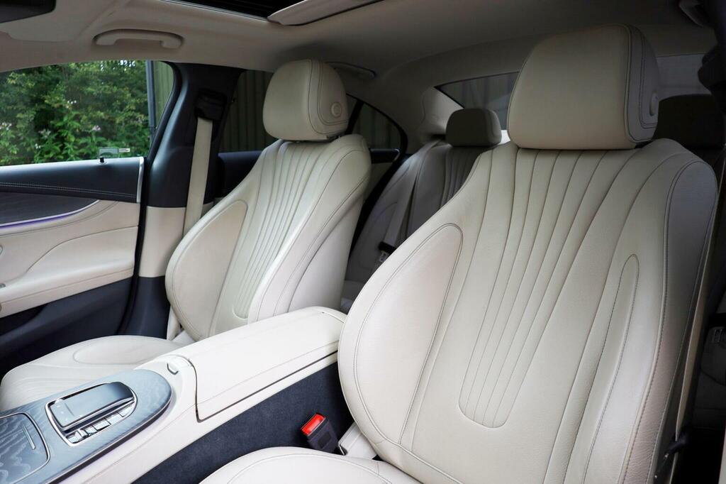 Mercedes-Benz CLS 2.9 Cls400d Amg Line Night Edition Premium Plus Black #15