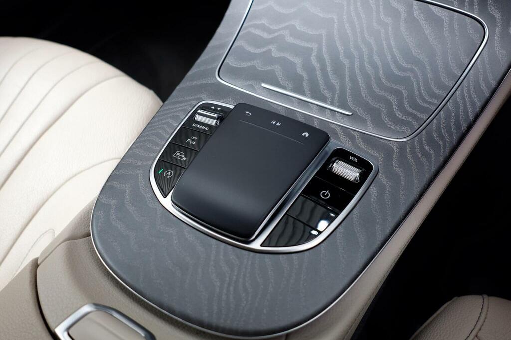 Mercedes-Benz CLS 2.9 Cls400d Amg Line Night Edition Premium Plus Black #18