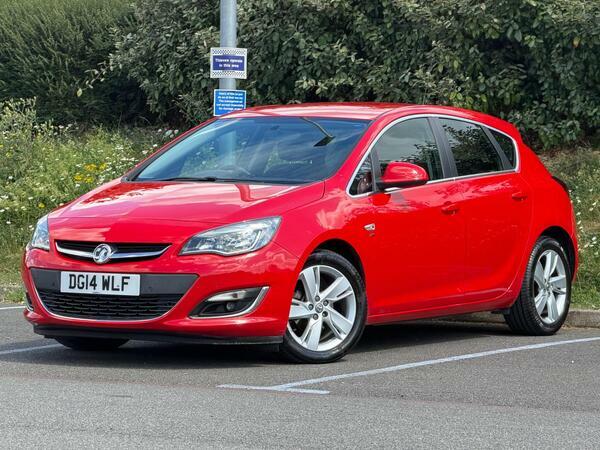 Vauxhall Astra 1.6 16V Design Sports Tourer Euro 5 Red #8