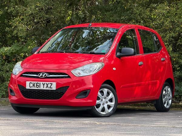 Hyundai I10 1.2 Classic Low Mileage Cheap Road Tax Hatchba White #9