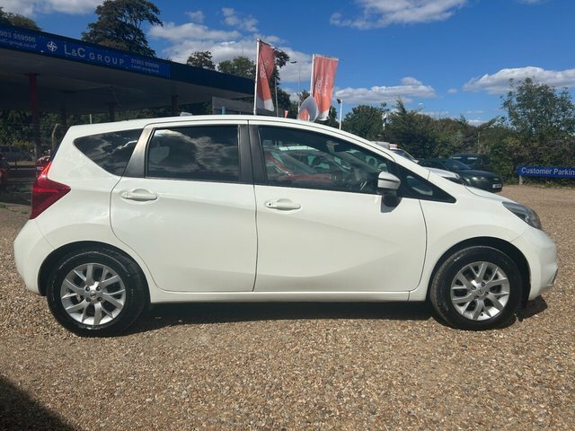Nissan Note 1.2 12V Acenta Premium White #2