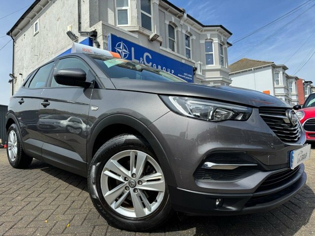 Vauxhall Grandland X 1.5 Turbo D Blueinjection Se Suv 8 Grey