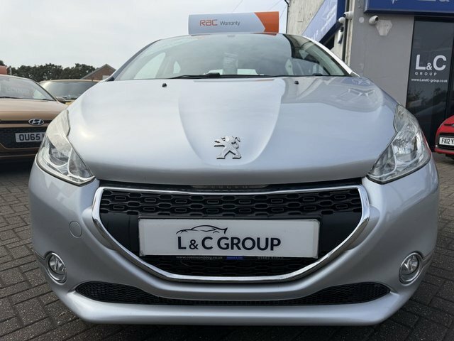 Peugeot 208 1.2 Vti Puretech Active Hatchback Manua Silver #4