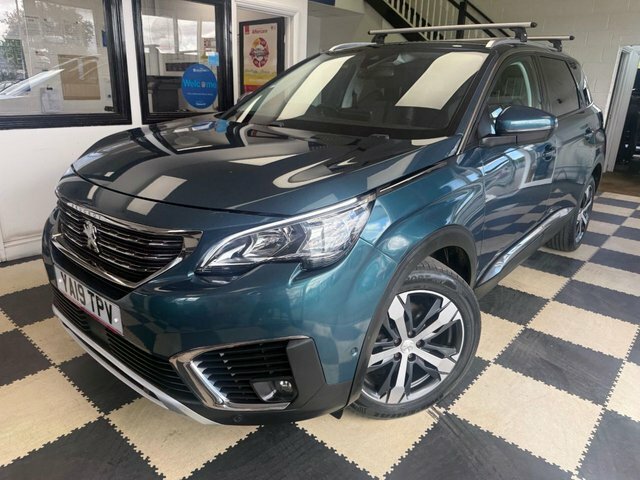 Peugeot 5008 Puretech Gpf Allure Suv YA19TPV Green