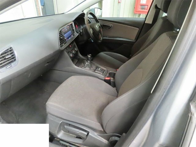 Seat Leon Tsi Se Dynamic Technology Silver #2