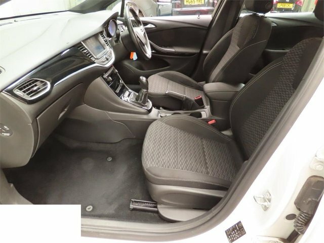 Vauxhall Astra 1.4I Sri Hatchback Euro 6 100 P Silver #2