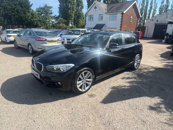 BMW 1 Series 2.0 118D Sport Euro 6 Ss WO65RWE Black #3