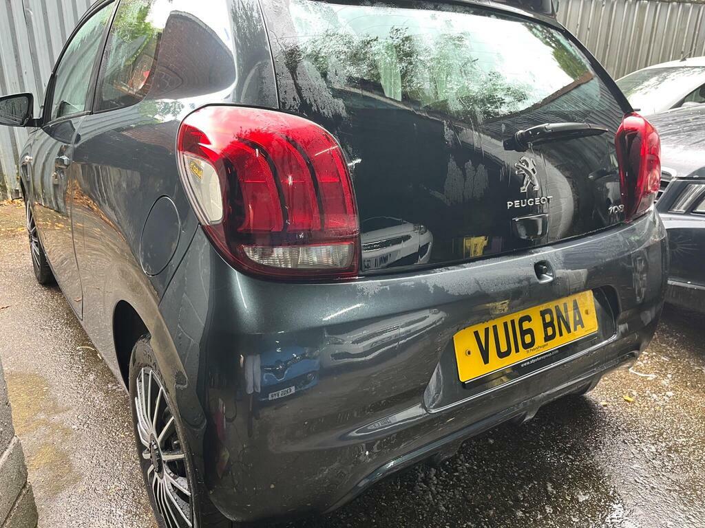 Peugeot 108 1.2 Puretech Allure Red #8