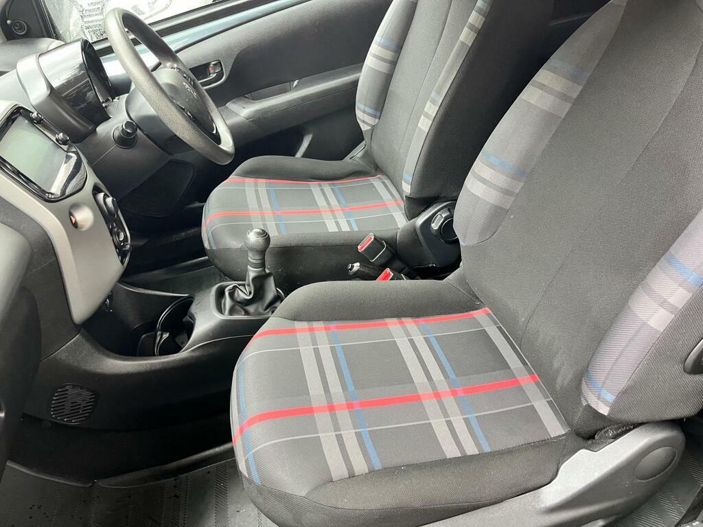 Peugeot 108 1.2 Puretech Allure Red #14