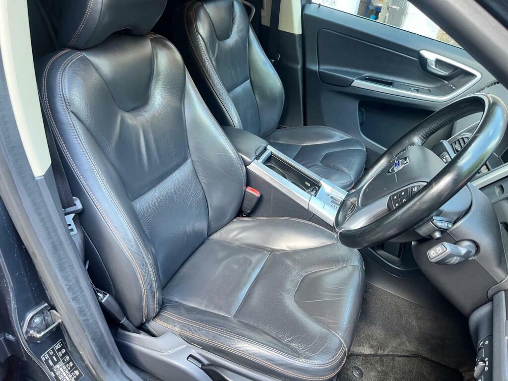 Volvo XC60 2.4 D5 Es Awd 212 Bhp Grey #16