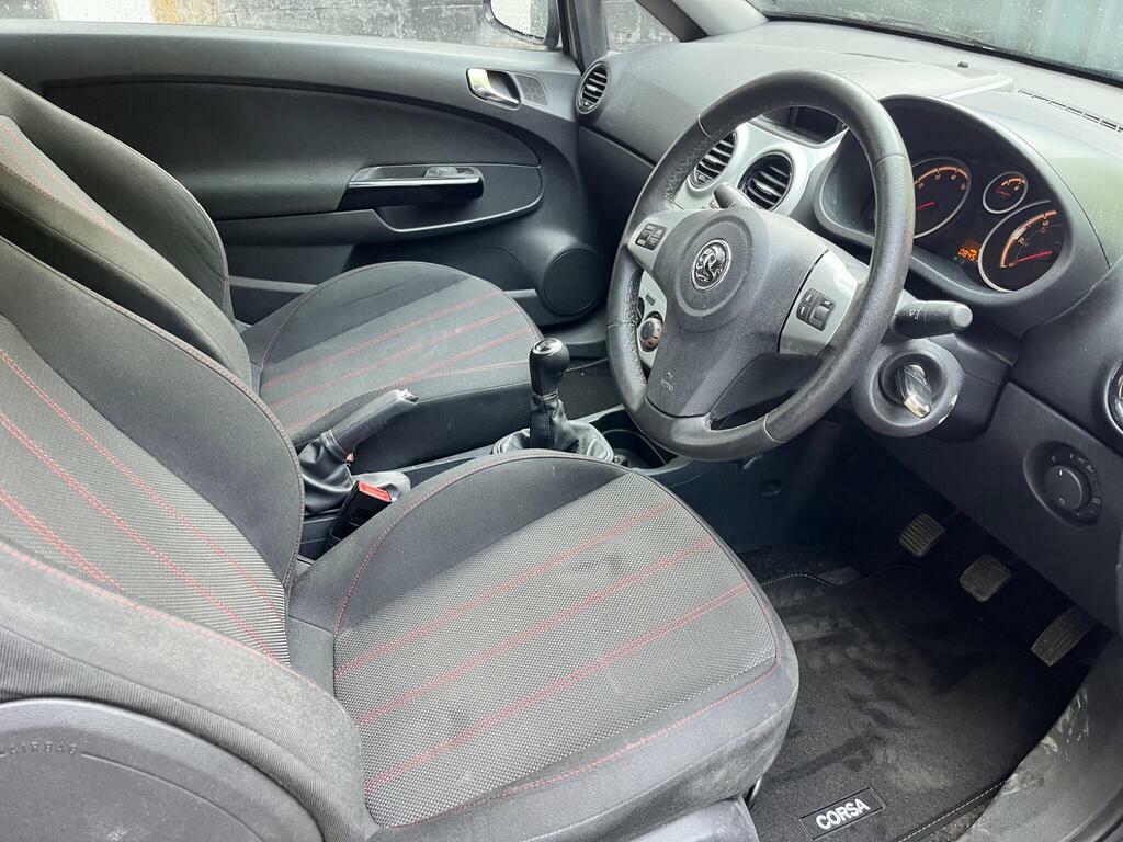 Vauxhall Corsa 1.2I 16V Club Hatchback 139 Gk Black #15