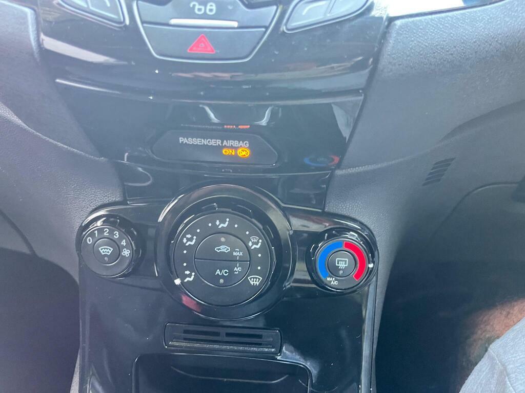 Ford Fiesta 1.0T Ecoboost Zetec S Euro 6 Ss Grey #23