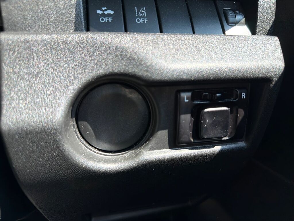 Suzuki Jimny Jimny 1.5 Lcv Allgrip Euro 6 2323 Suzuki Blue #16