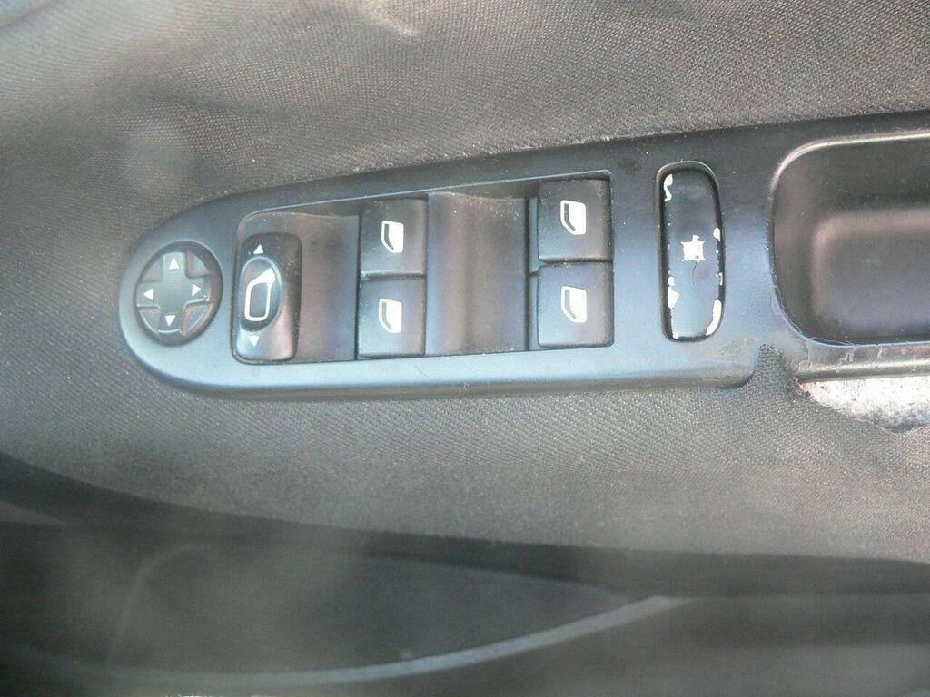 Peugeot 207 1.4 Hdi Sportium Grey #16