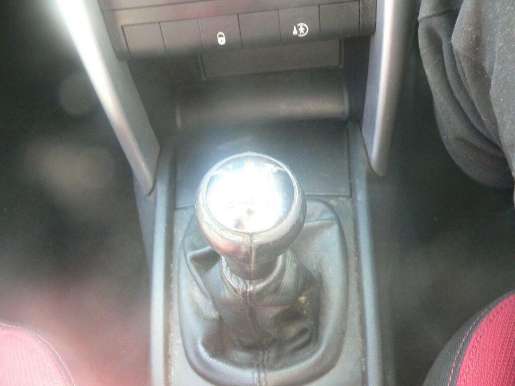 Peugeot 207 1.4 Hdi Sportium Grey #8