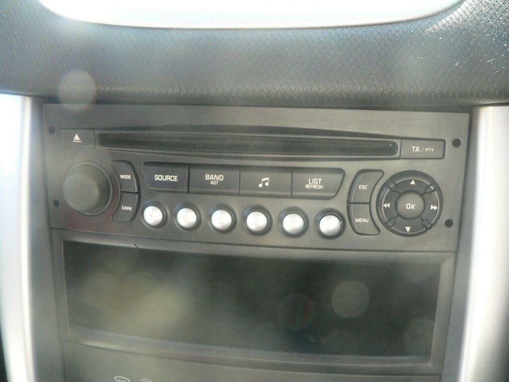 Peugeot 207 1.4 Hdi Sportium Grey #27
