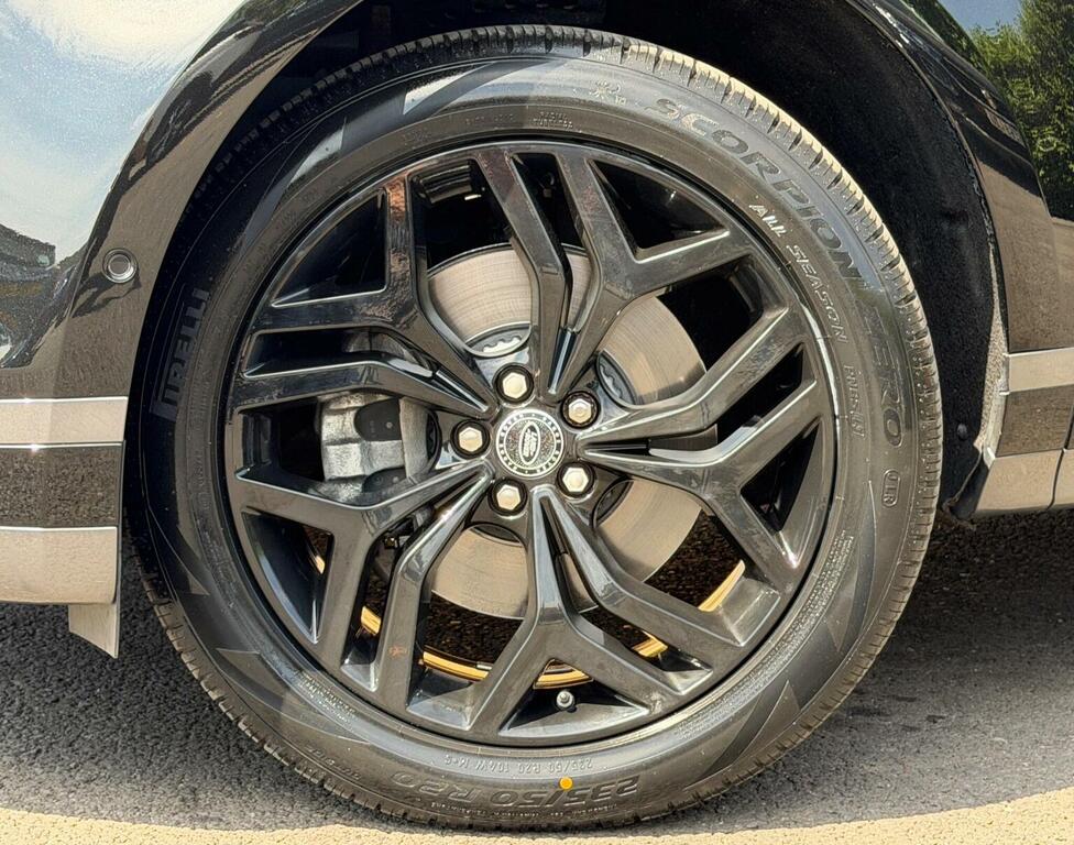 Land Rover Range Rover Evoque 2.0 D150 R-dynamic Se 4Wd Euro 6 Ss Black #3