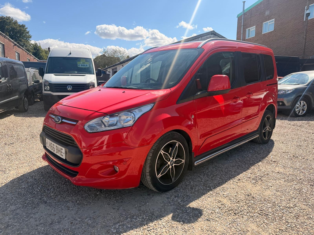 Ford Tourneo Connect 1.5 Tdci Titanium Powershift Euro 6 Ss  #2
