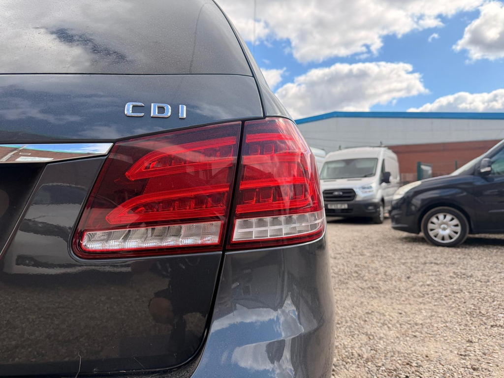 Mercedes-Benz E Class Saloon 2.1 E220 Cdi Amg Sport G-tronic Euro 5 S Silver #56