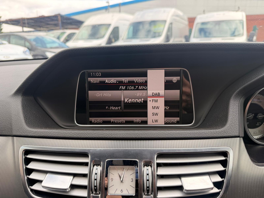 Mercedes-Benz E Class Saloon 2.1 E220 Cdi Amg Sport G-tronic Euro 5 S Silver #22