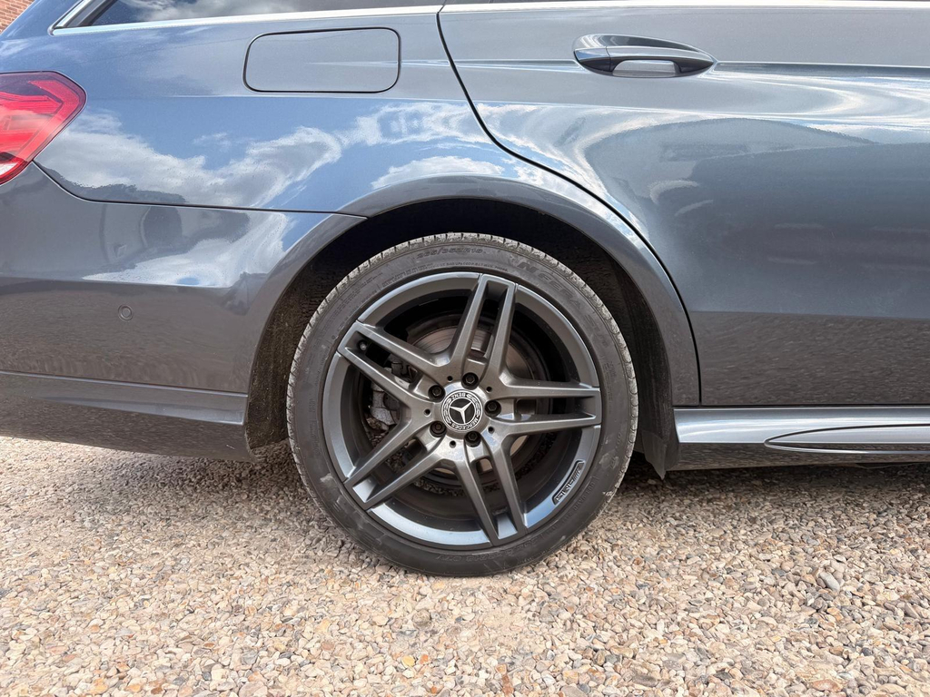 Mercedes-Benz E Class Saloon 2.1 E220 Cdi Amg Sport G-tronic Euro 5 S Silver #49