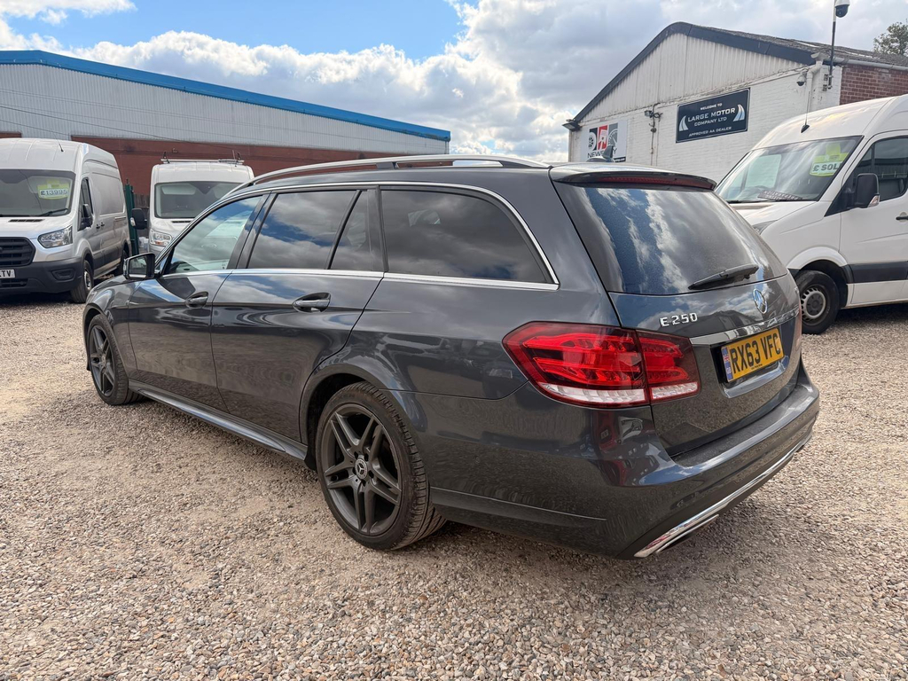 Mercedes-Benz E Class Saloon 2.1 E220 Cdi Amg Sport G-tronic Euro 5 S Silver #51