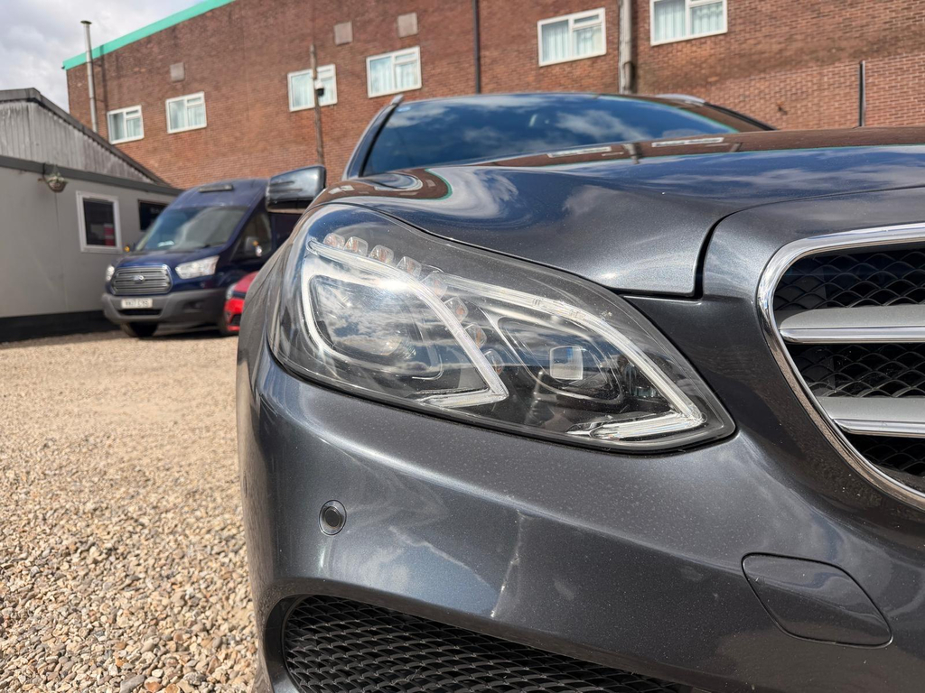 Mercedes-Benz E Class Saloon 2.1 E220 Cdi Amg Sport G-tronic Euro 5 S Silver #53
