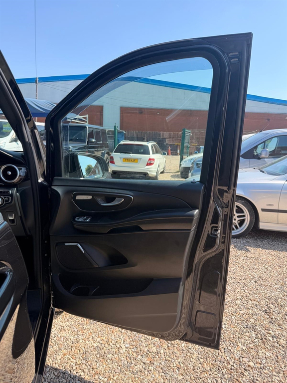 Mercedes-Benz Vito 2.1 116 Bluetec 163 White #47