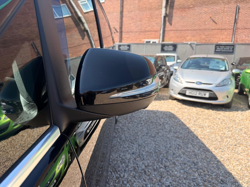 Mercedes-Benz Vito 2.1 116 Bluetec 163 White #75