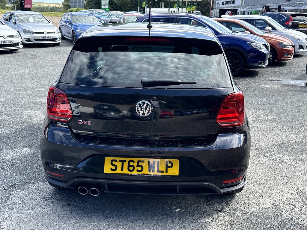 Volkswagen Polo 1.8 Tsi Gti Black #6