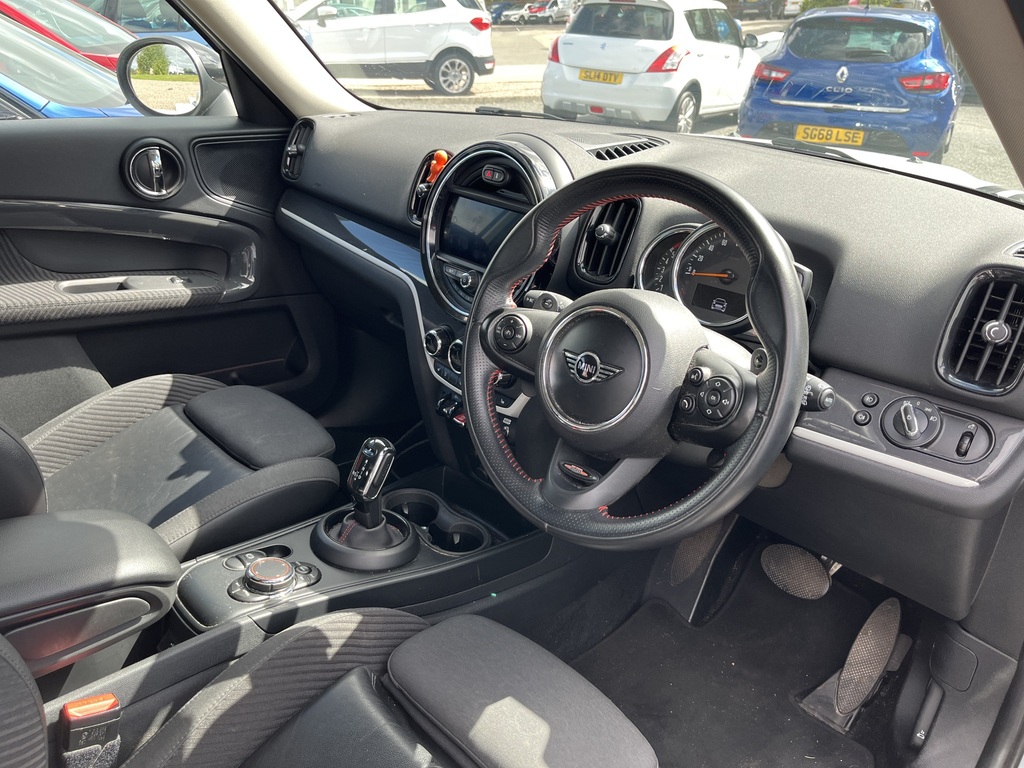 Mini Countryman F60 Mini Cooper Countryman Blue #2