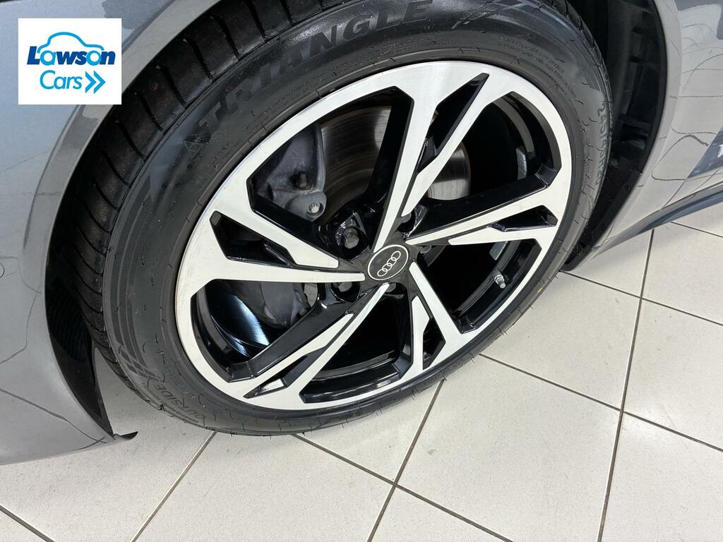 Audi E Tron GT 93.4Kwh Saloon Quattro 476 Ps Grey #5