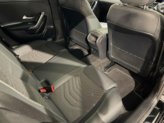 Mercedes-Benz A Class 1.3 A180h Mhev Sport Edition Hatchback Black #4