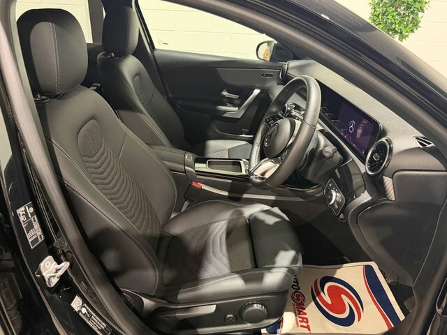 Mercedes-Benz A Class 1.3 A180h Mhev Sport Edition Hatchback Black #2