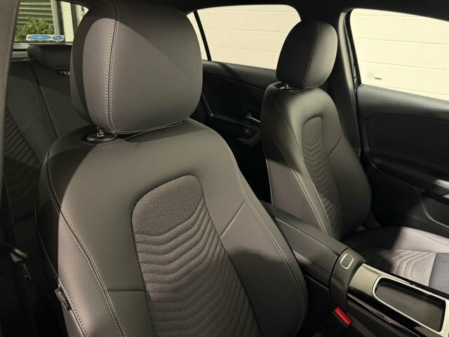 Mercedes-Benz A Class 1.3 A180h Mhev Sport Edition Hatchback Black #6
