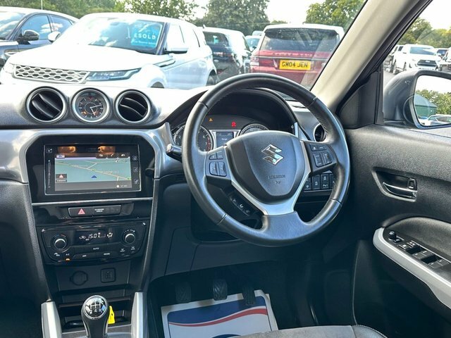 Suzuki Vitara 1.4L S Boosterjet Allgrip 138 Bhp White #19