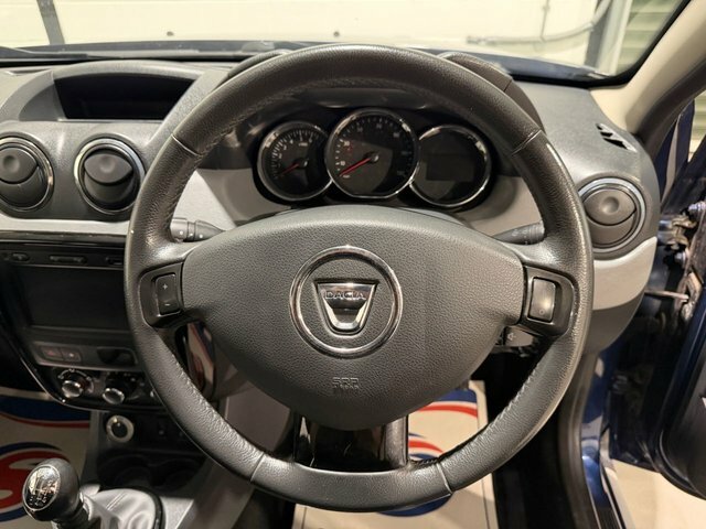 Dacia Duster 1.5 Dci Laureate Suv 4Wd Euro 6 White #19