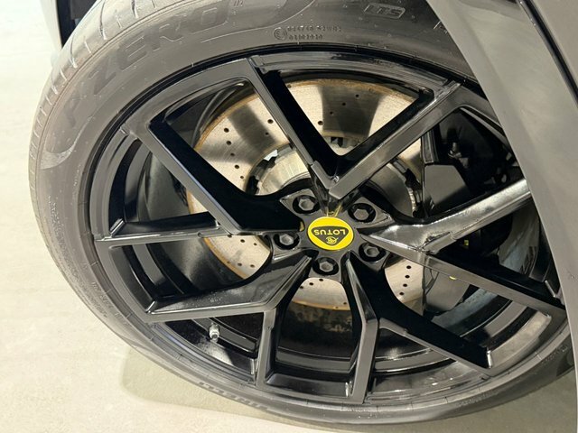 Lotus Eletre 112Kwh S 4Wd Dual Motor Yellow #82