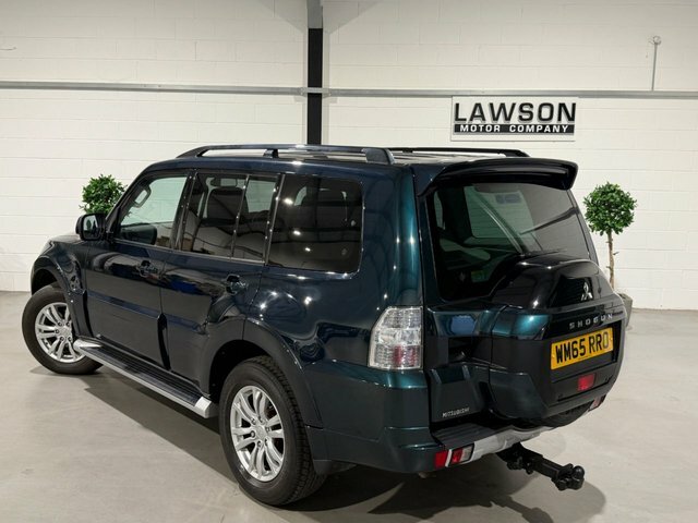 Mitsubishi Shogun 3.2 Di-dc Barbarian 4Wd Euro 5 Swb White #45