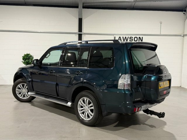 Mitsubishi Shogun 3.2 Di-dc Barbarian 4Wd Euro 5 Swb White #68