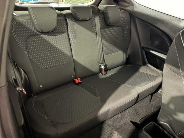 Ford Fiesta 1.1 Ti-vct Zetec Hatchback Euro Red #3