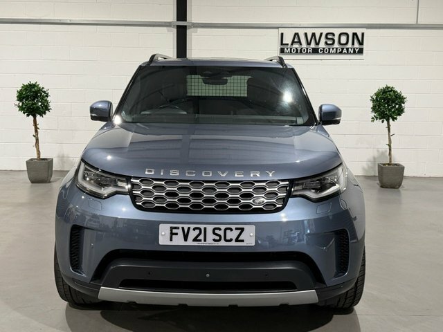 Land Rover Discovery 3.0 D300 Se Commercial Grey #75