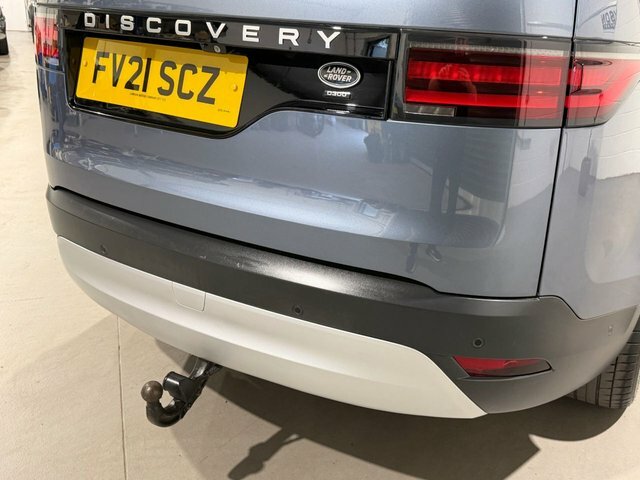 Land Rover Discovery 3.0 D300 Se Commercial Grey #50