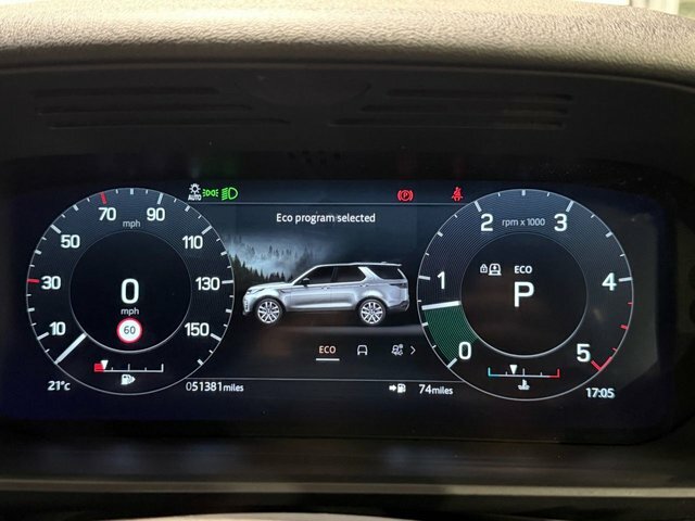 Land Rover Discovery 3.0 D300 Se Commercial Grey #34